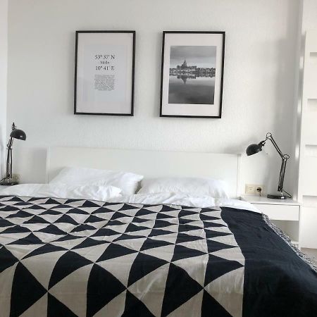 Zentral Gelegenes Ferienzimmer Moellner Seestrasse מראה חיצוני תמונה