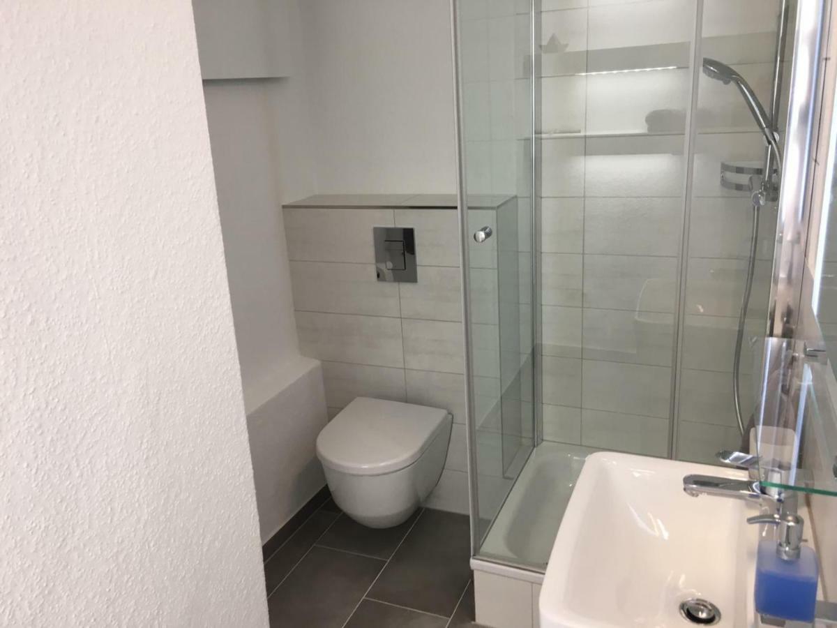 Zentral Gelegenes Ferienzimmer Moellner Seestrasse מראה חיצוני תמונה